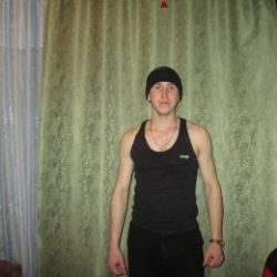 Молодой парень ищет партнёршу для секса в Омске